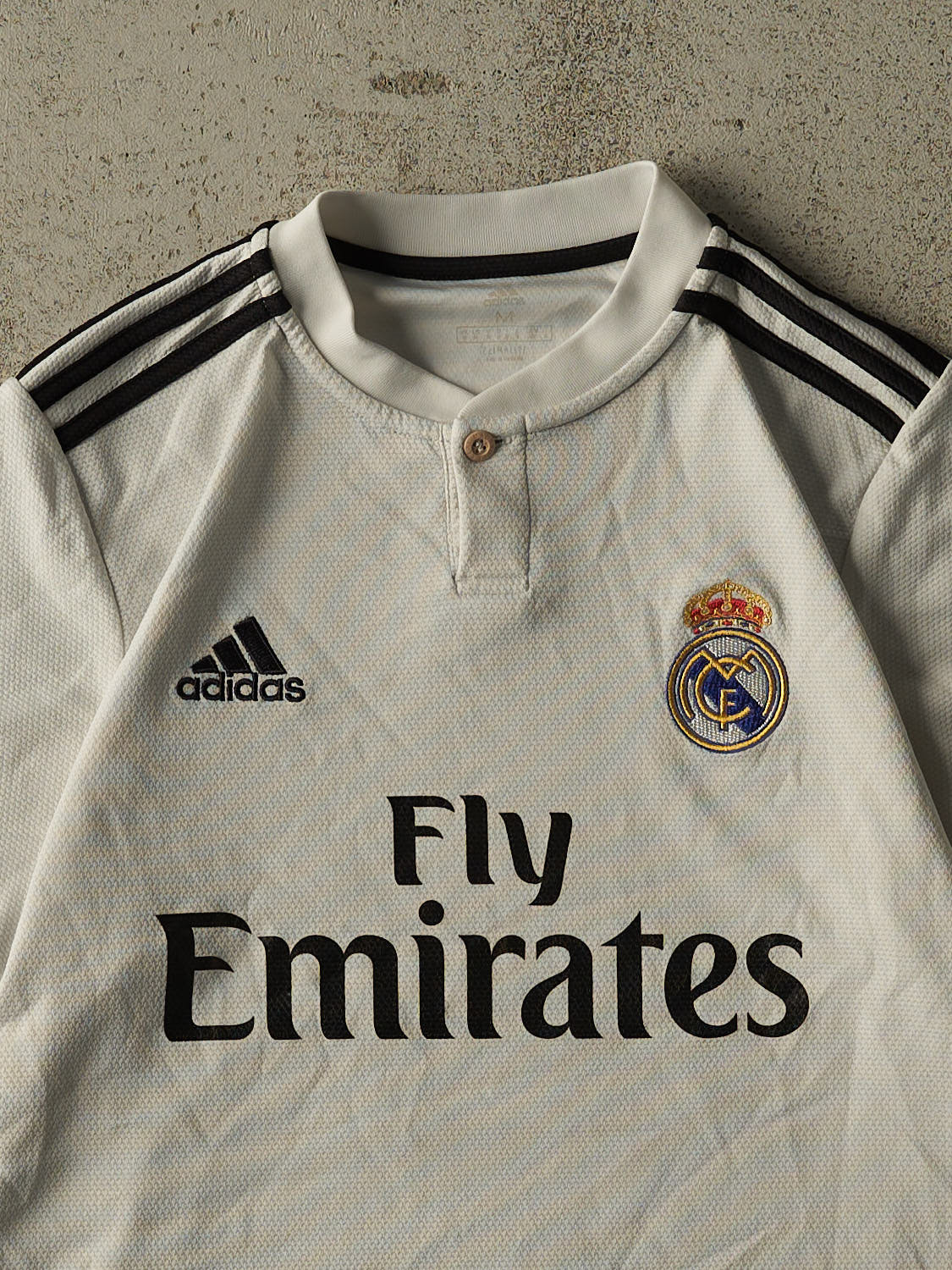 Vintage Y2K White Real Madrid Soccer Jersey (S/M)