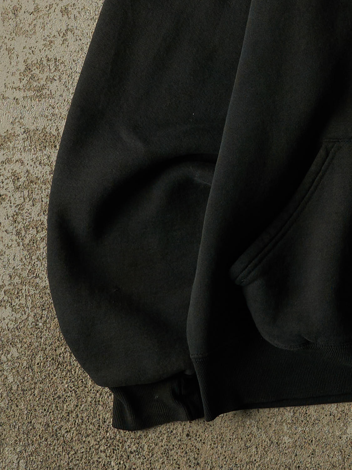 Vintage 90s Faded Black Russell Athletic Blank Hoodie (XS)