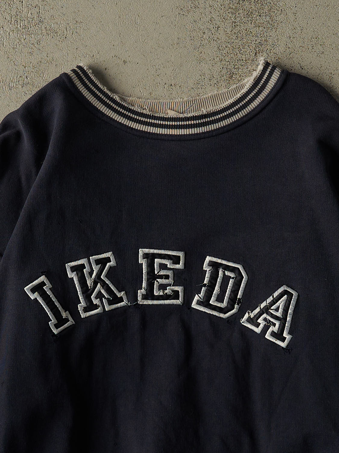 Vintage 90s Navy Blue Ikeda Crewneck (L/XL)