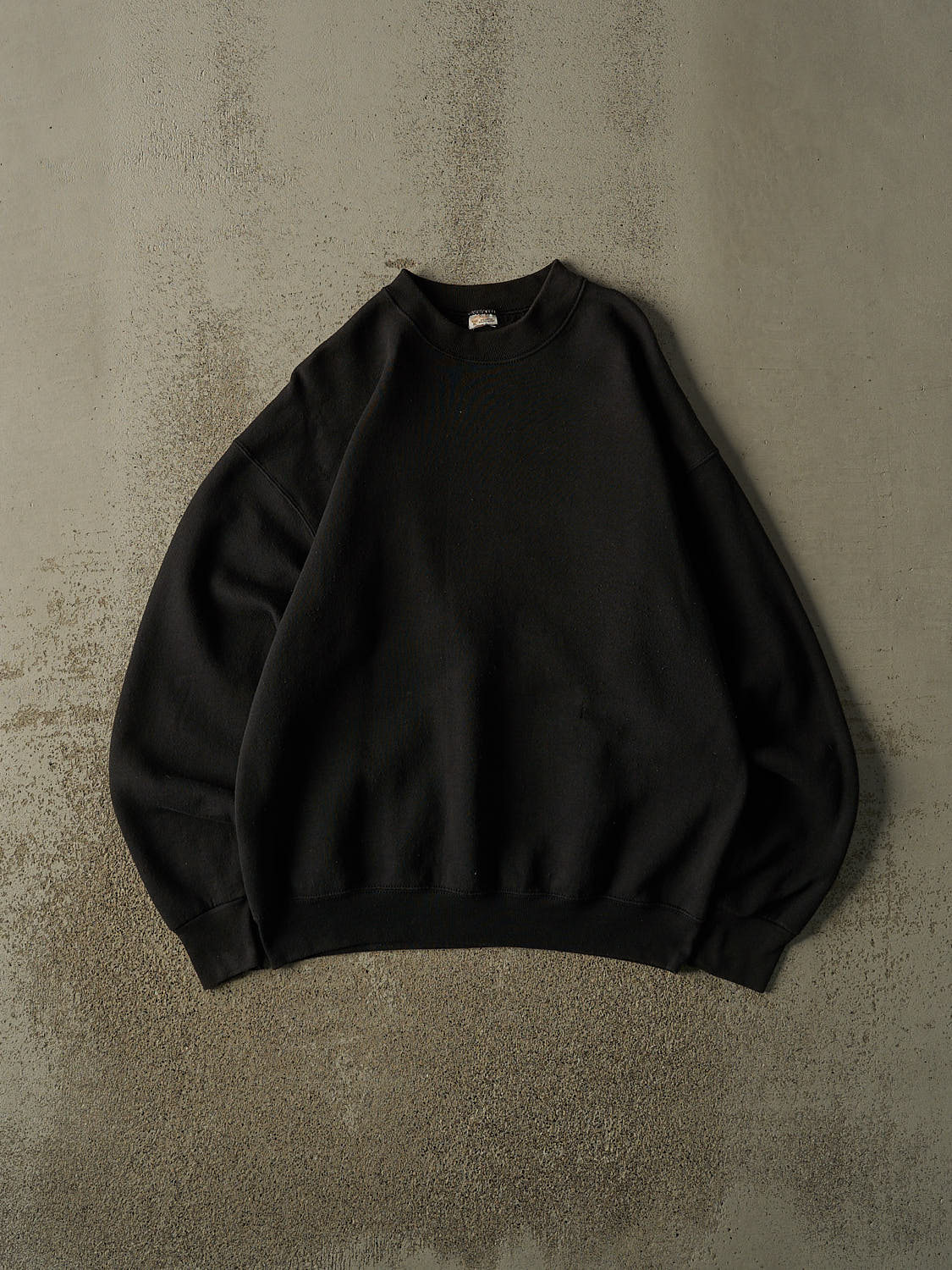 Vintage 90s Faded Black Blank Crewneck (L/XL)