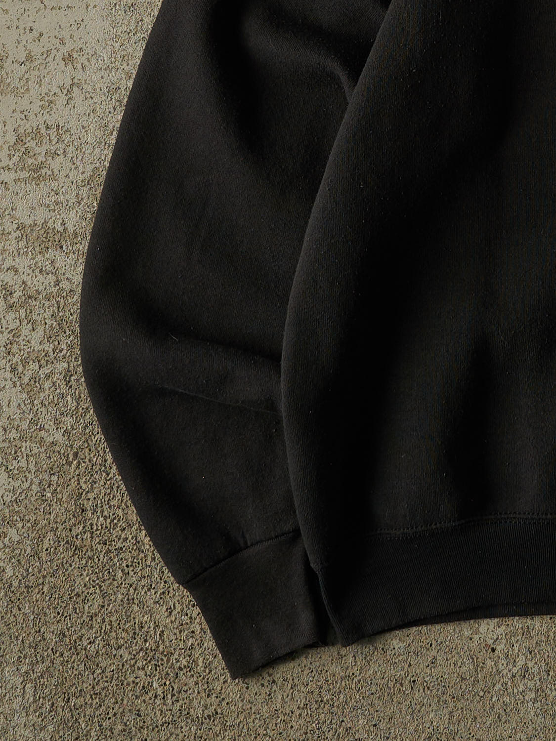 Vintage 90s Faded Black Blank Crewneck (L/XL)