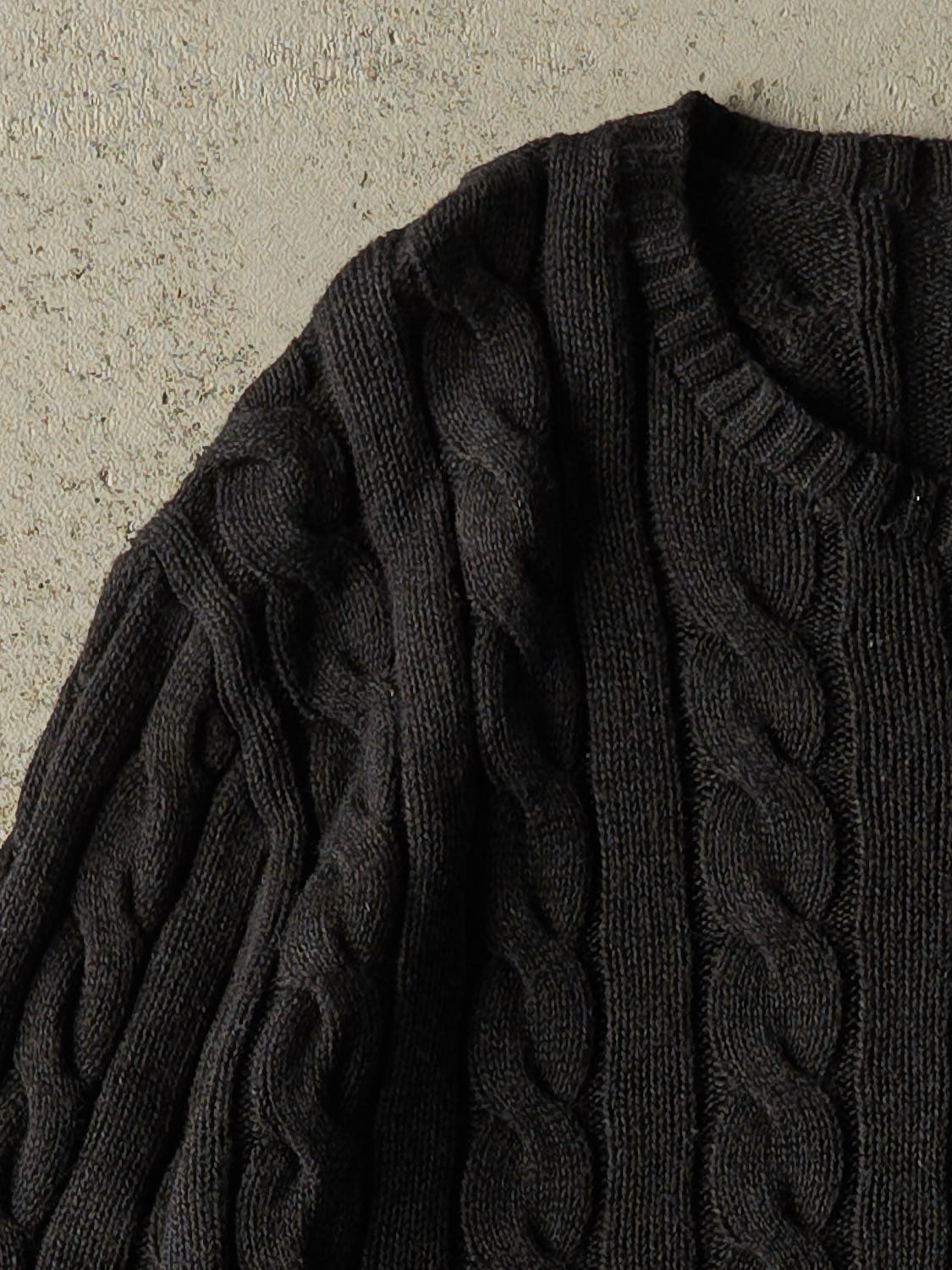 Vintage Y2K Charcoal Grey Polo Cable Knit Sweater (M/L)