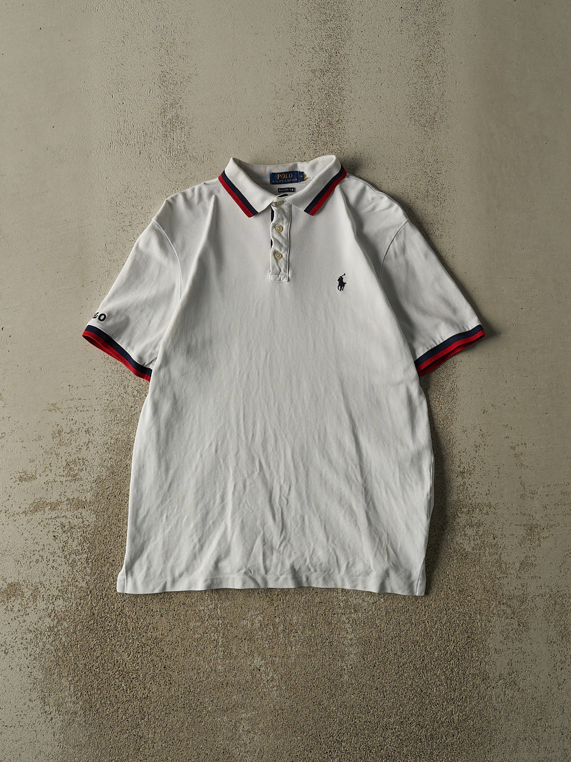 Vintage Y2K White Polo Ralph Lauren Quarter Button Tee (M/L)