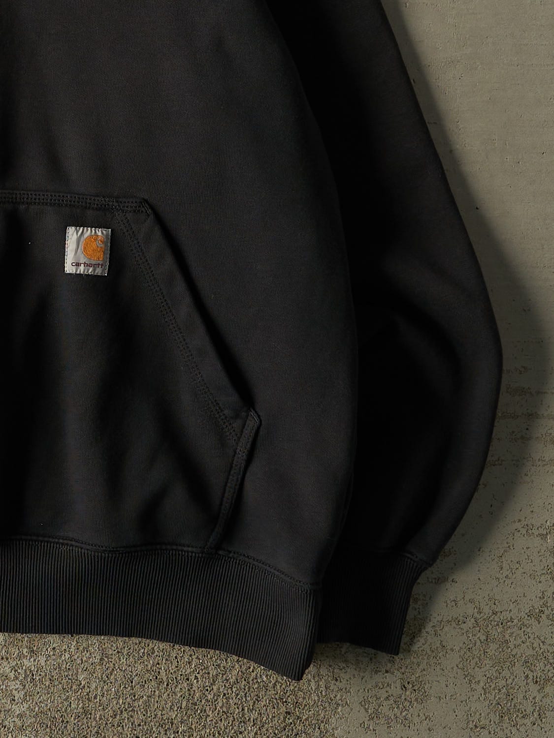 Vintage Y2K Faded Black Carhartt  Rain Defender  Hoodie (XL/XXL)