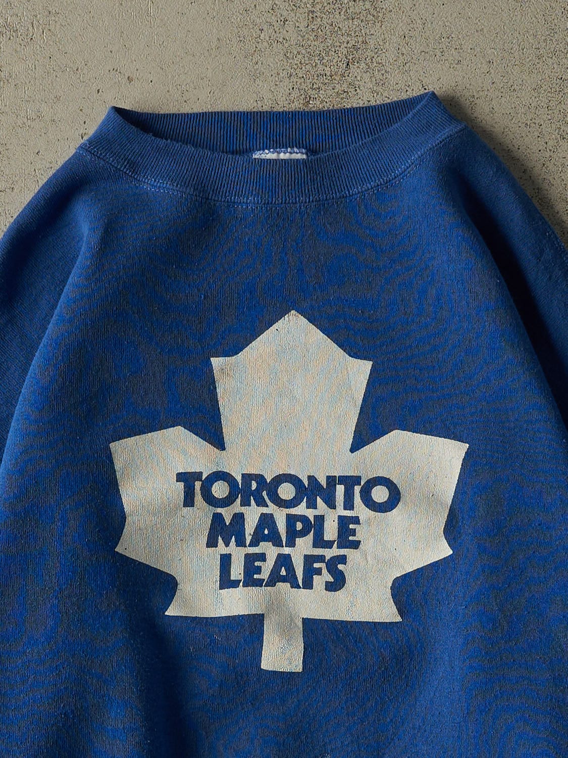 Vintage 90s Blue Toronto Maple Leafs  Starter  Crewneck (L/XL)