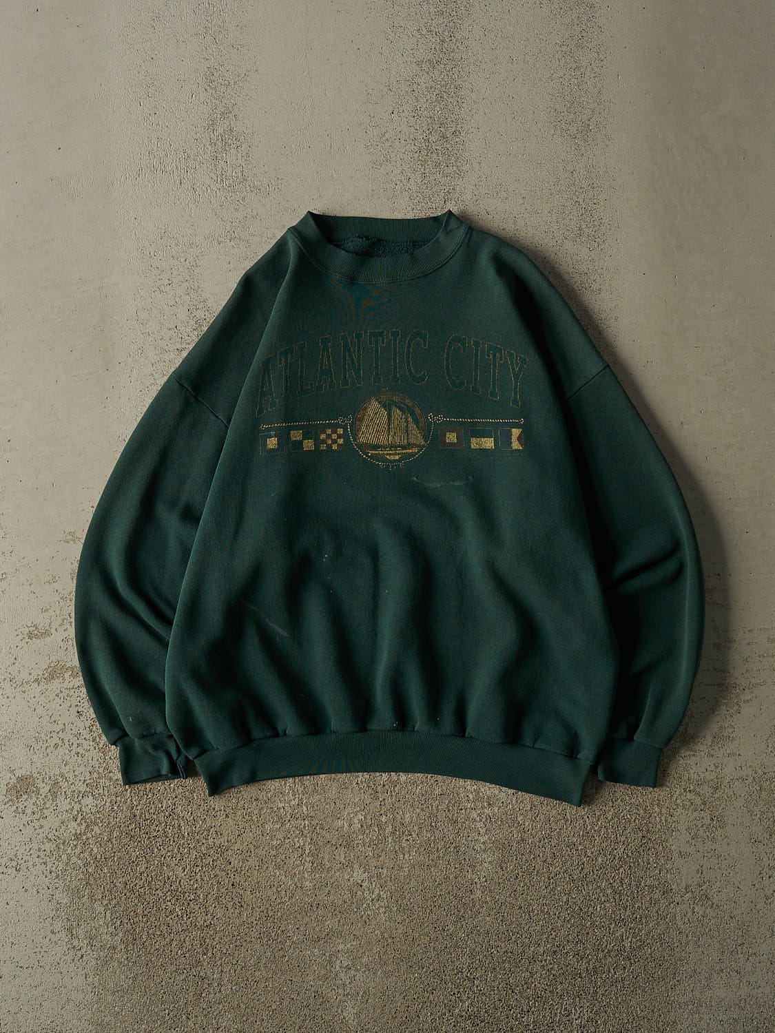 Vintage 90s Sun Faded Green Atlantic City New Jersey Crewneck (L)