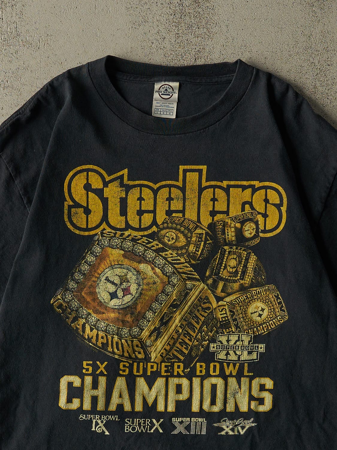 Vintage Y2K Faded Black Pittsburgh Steelers 5x Super Bowl Champions Tee (L)