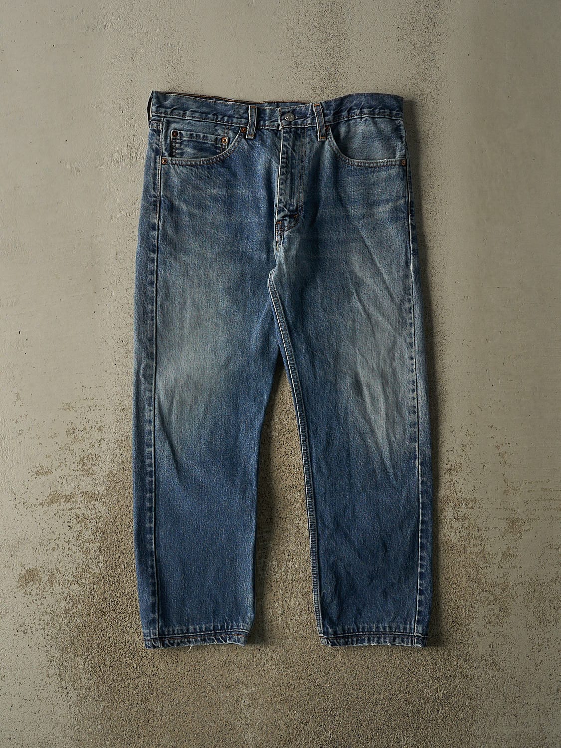 Vintage 90s Mid Wash Levi's 505 Jeans (34x27.5)