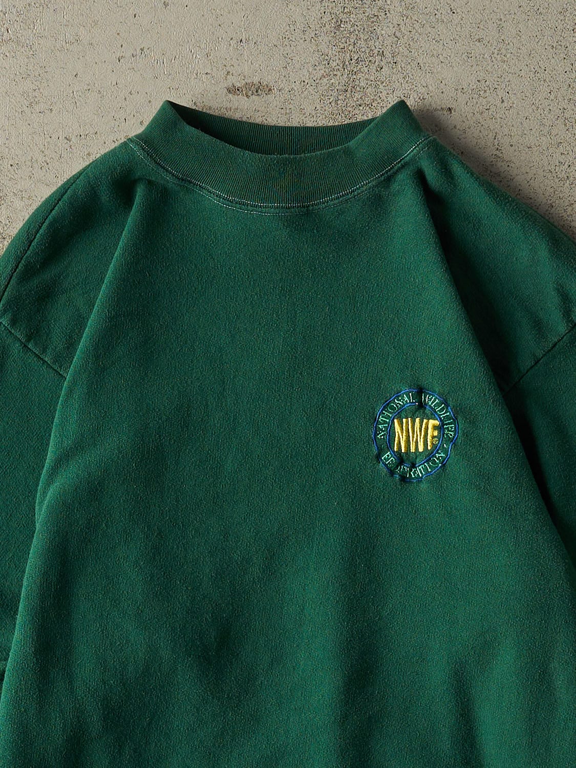 Vintage 90s Green National Wildlife Federation Embroidered Crewneck (XS/S)