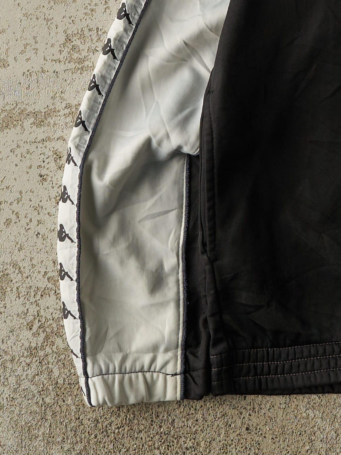 Vintage 90s Black & White Kappa Zip Up Track Sweater (S/M)