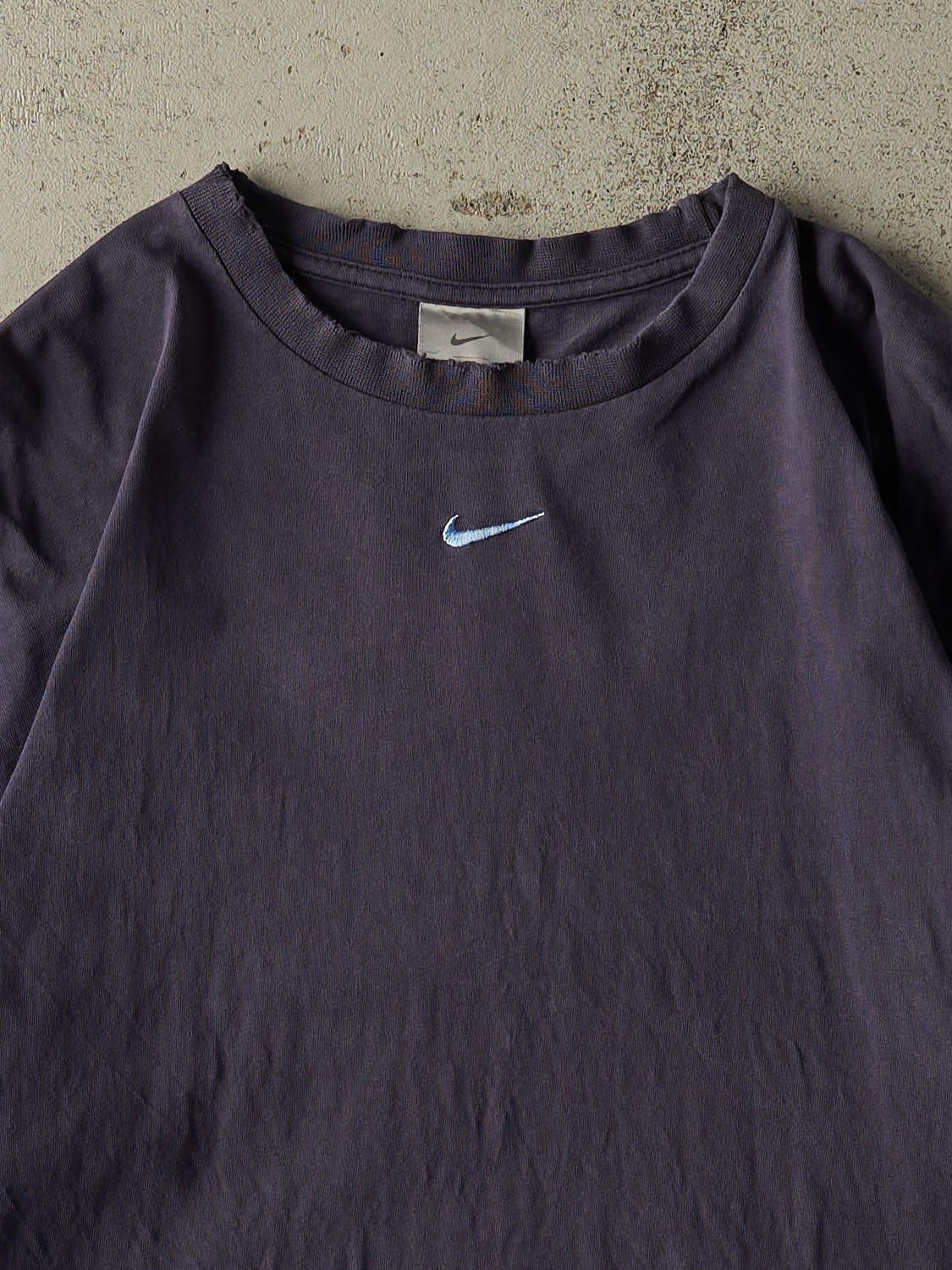 Vintage Y2K Navy Blue Nike Middle Swoosh Embroidered Tee (L/XL)