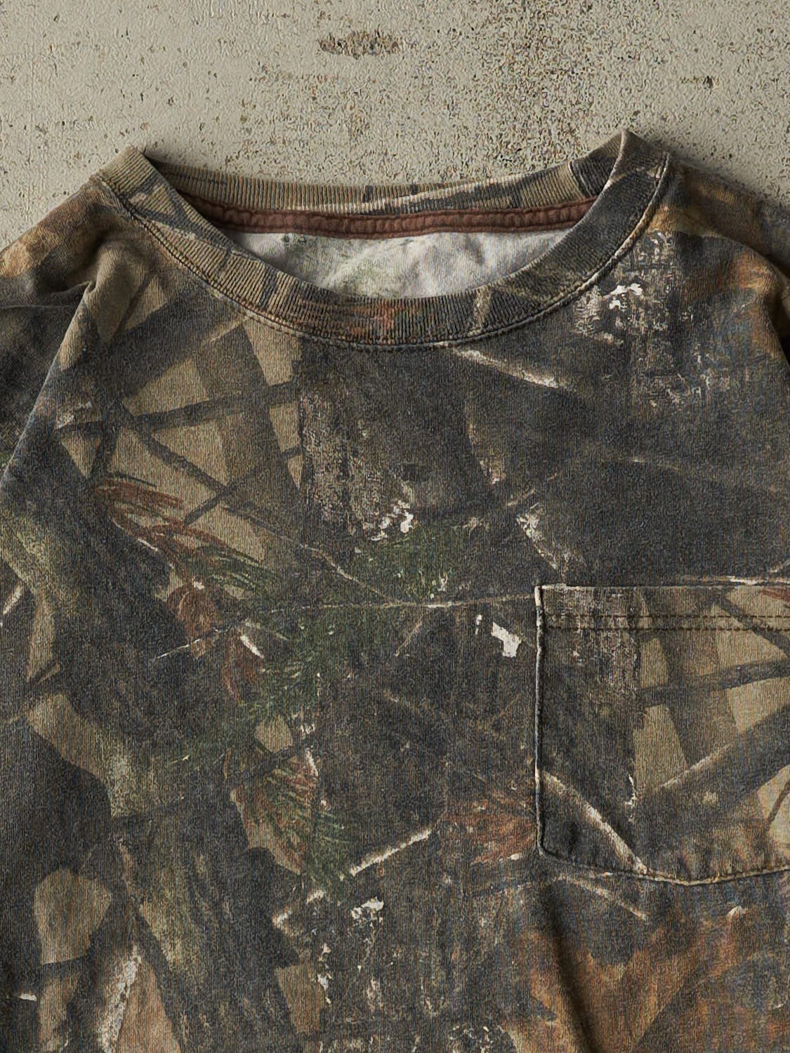 Vintage 90s Camo Realtree Pocket Long Sleeve (M)