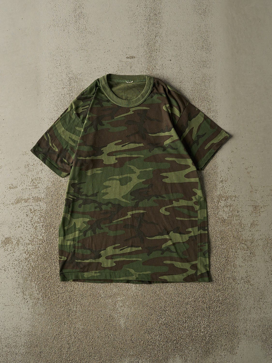 Vintage 90s Camo Blank Tee (M/L)