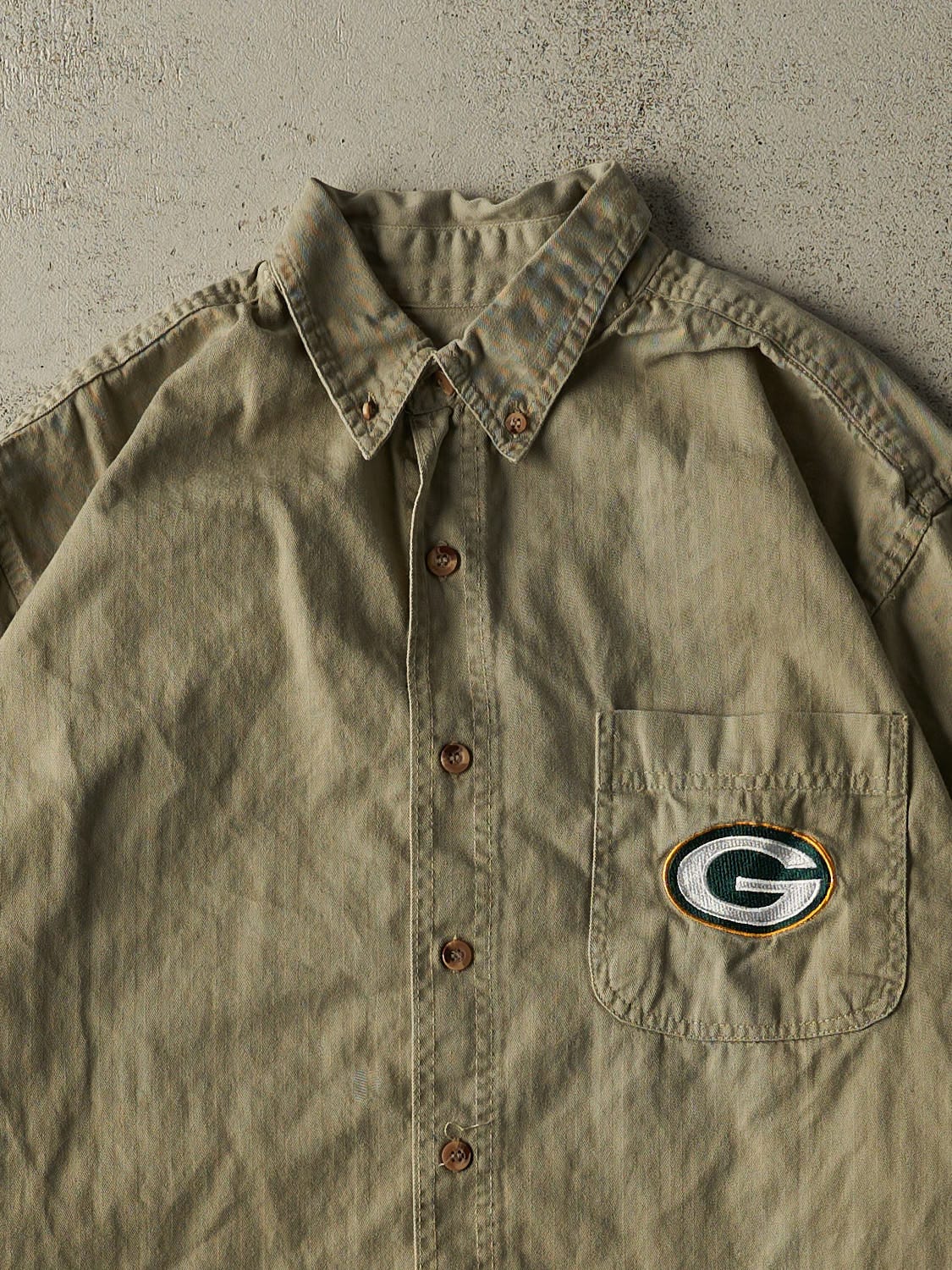 Vintage 90s Beige Green Bay Packers Embroidered Button Up Long Sleeve (XL)