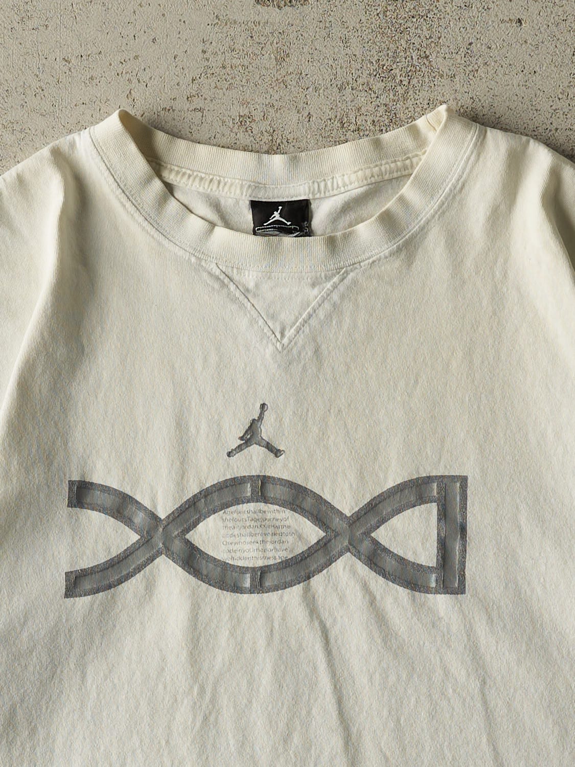 Vintage 90s White Air Jordan Tee (L)