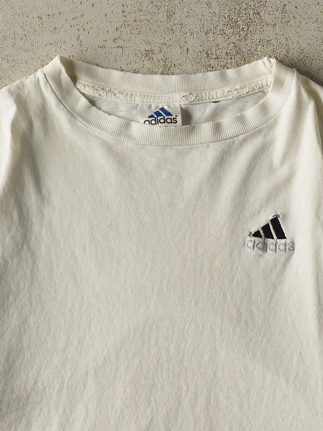 Vintage 90s White Adidas Embroidered Tee (M/L)