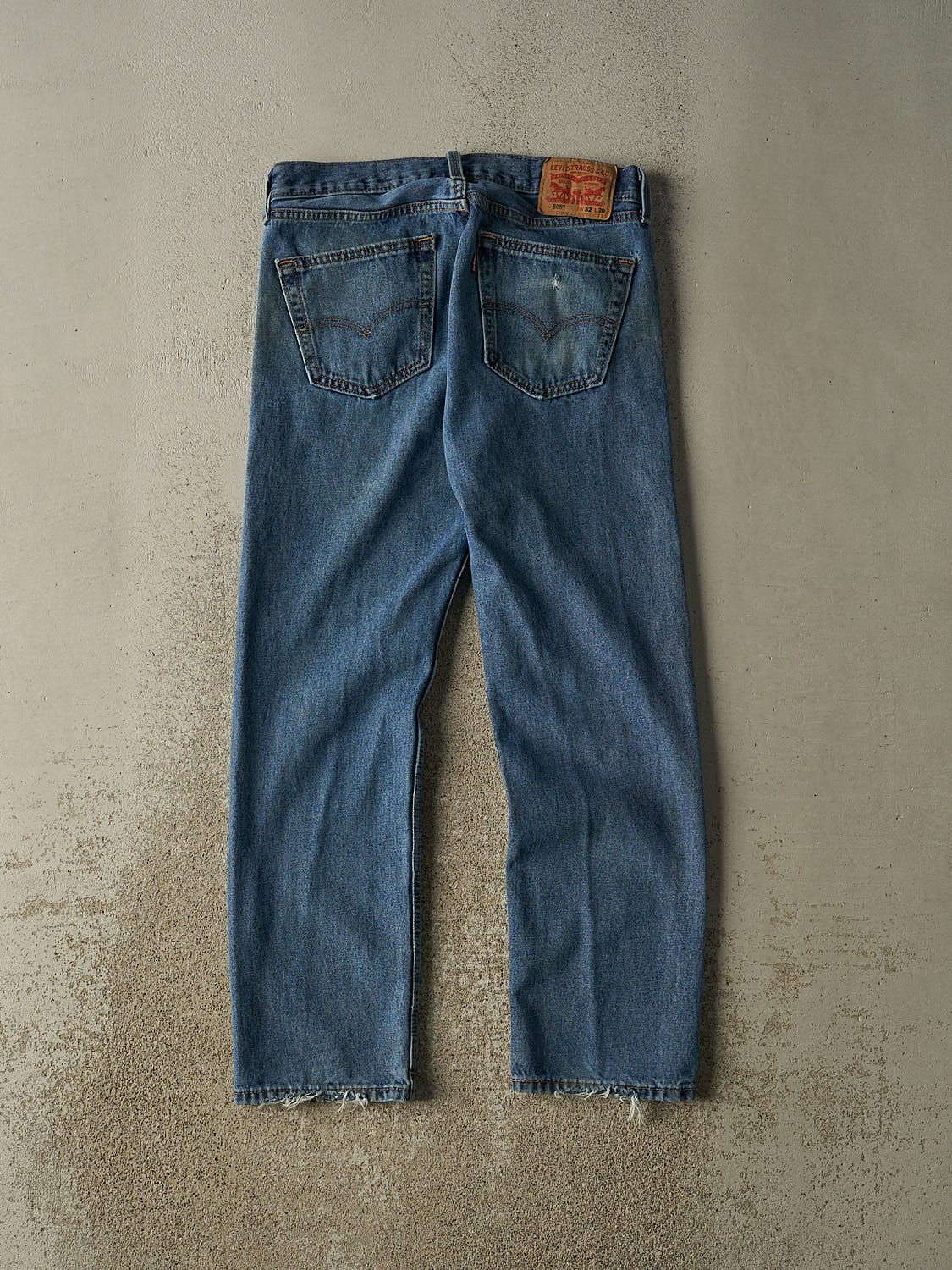 Vintage Y2K Dark Wash Levi's 505 Jeans (32x29.5)