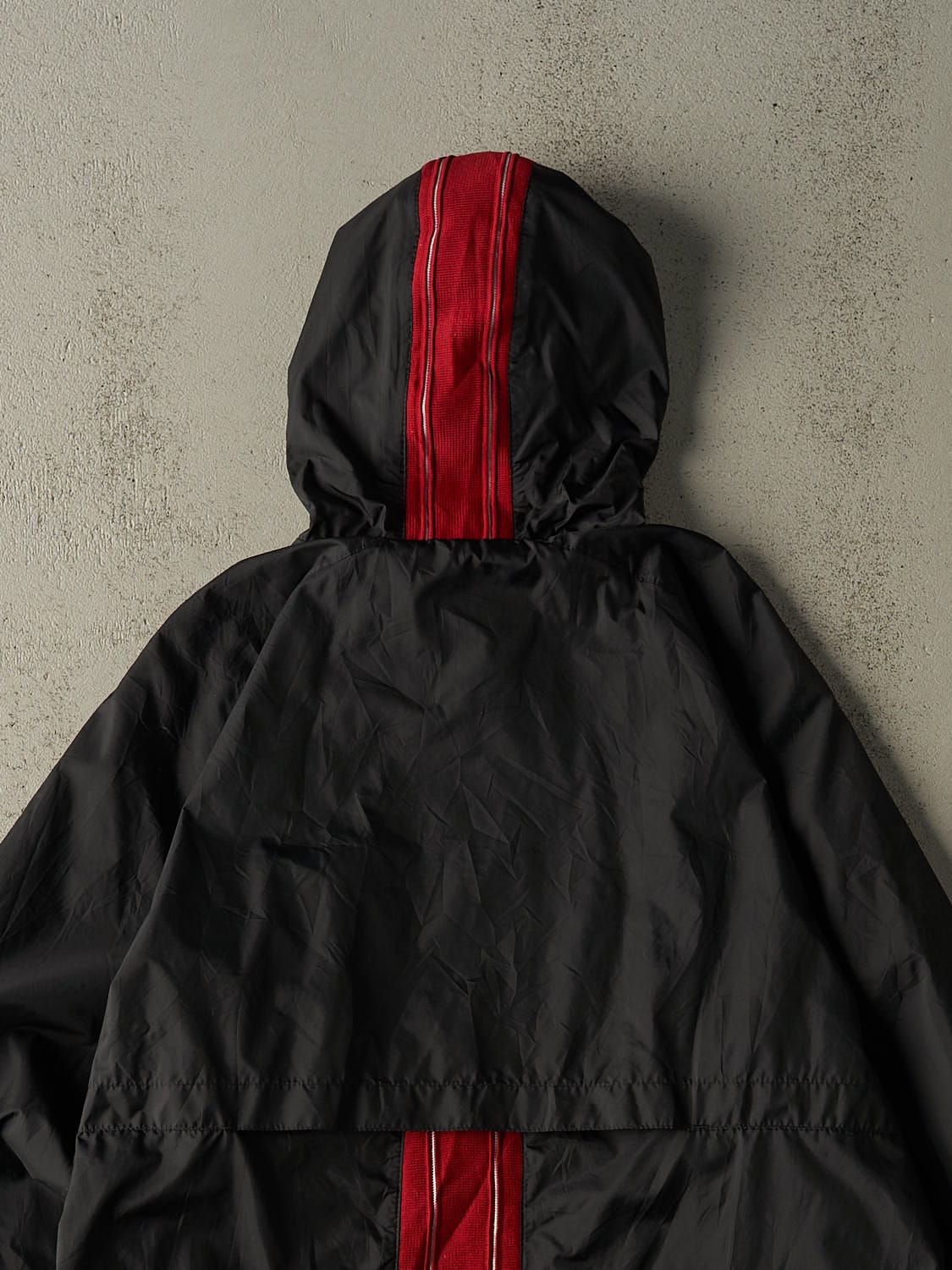 Vintage 90s Black & Red Nike Windbreaker Jacket (L/XL)