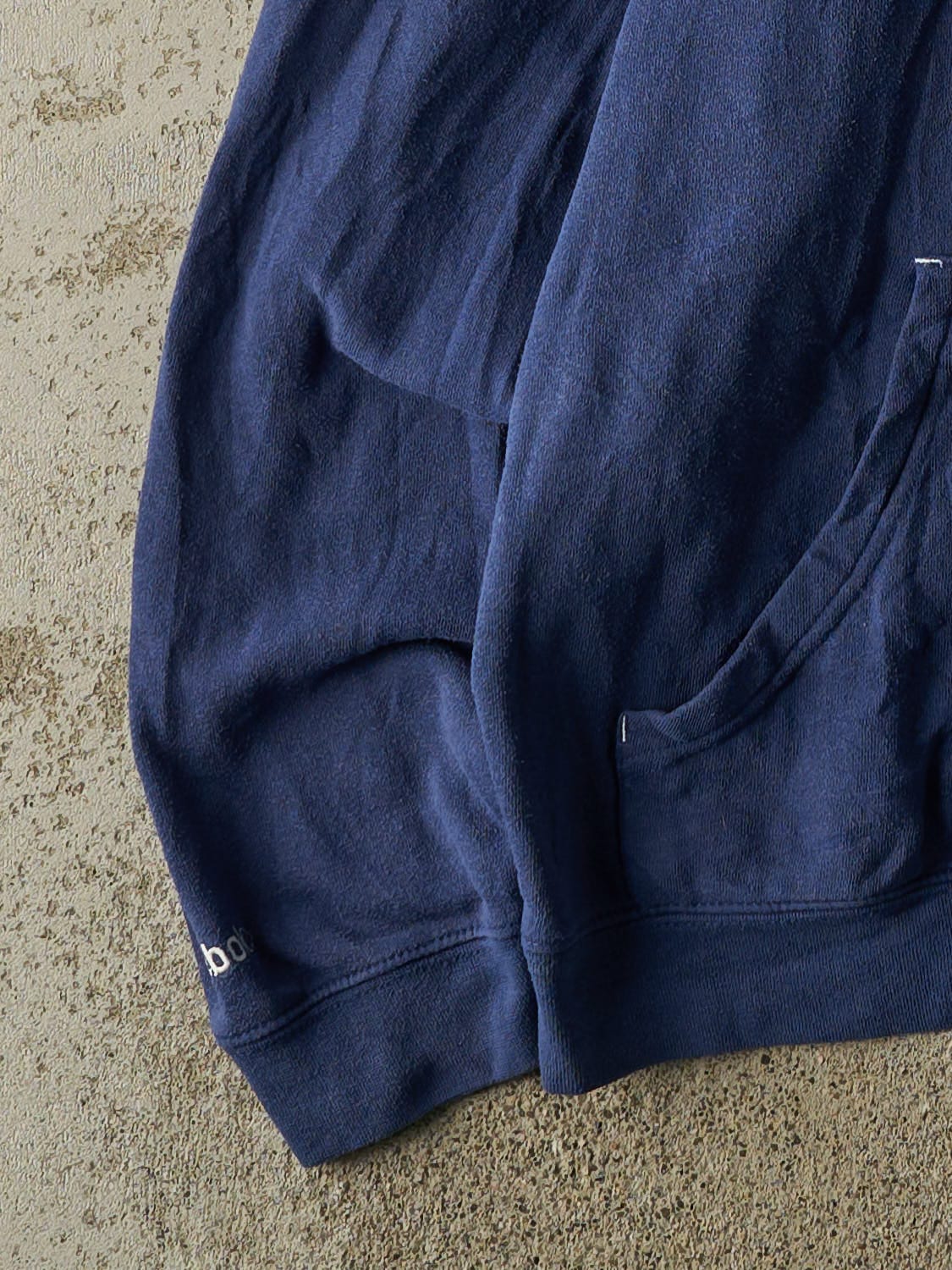 Vintage Y2K Blue Toronto Maple Leafs Embroidered Hoodie (L/XL)