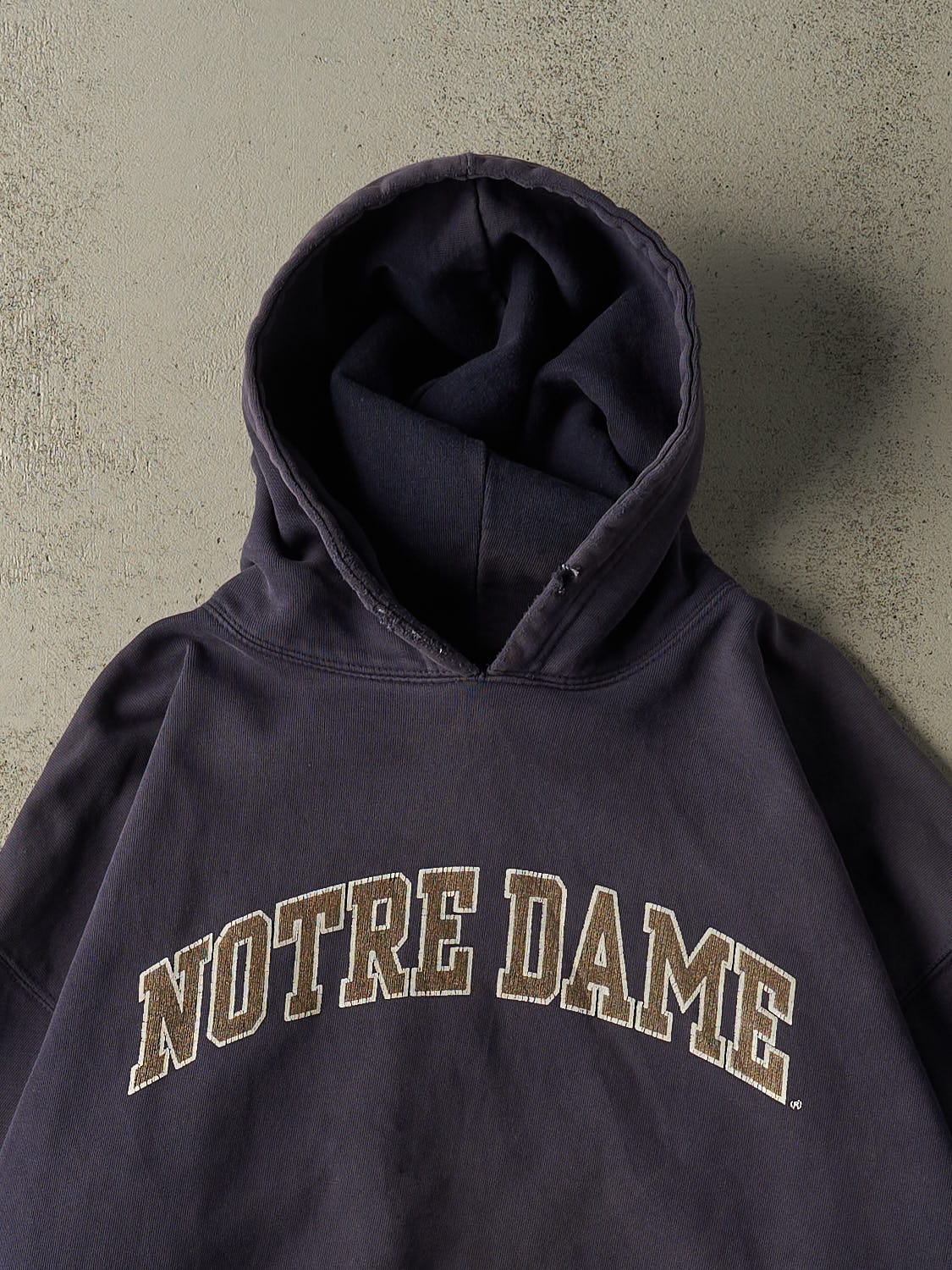 Vintage 90s Sun Faded Navy University of Notre Dame Hoodie (XXL/XXXL)