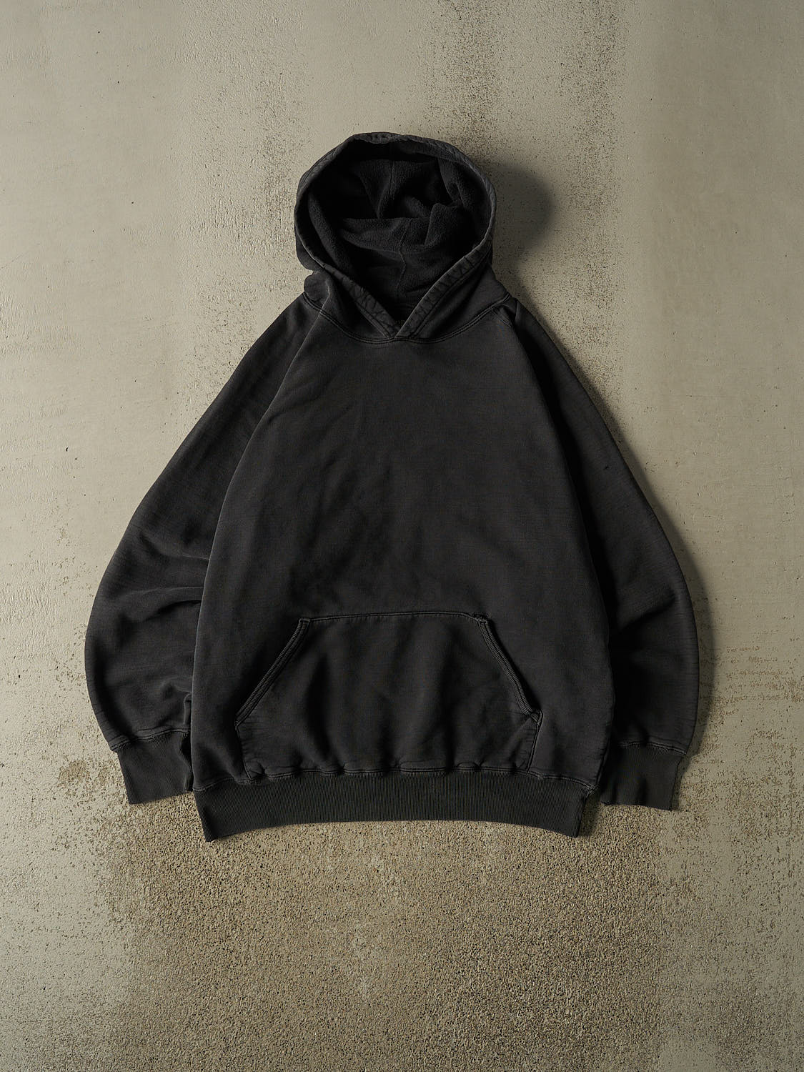 Vintage Y2K Faded Black Wind River Blank Hoodie (XL/XXL)