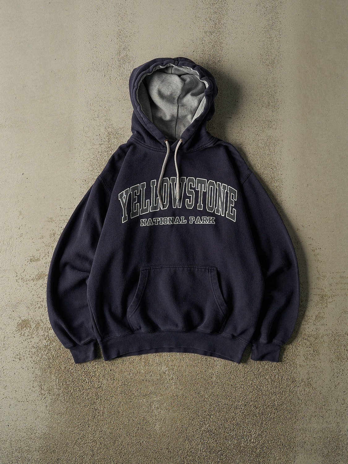 Vintage Y2K Navy Blue Yellowstone National Park Hoodie (S/M)