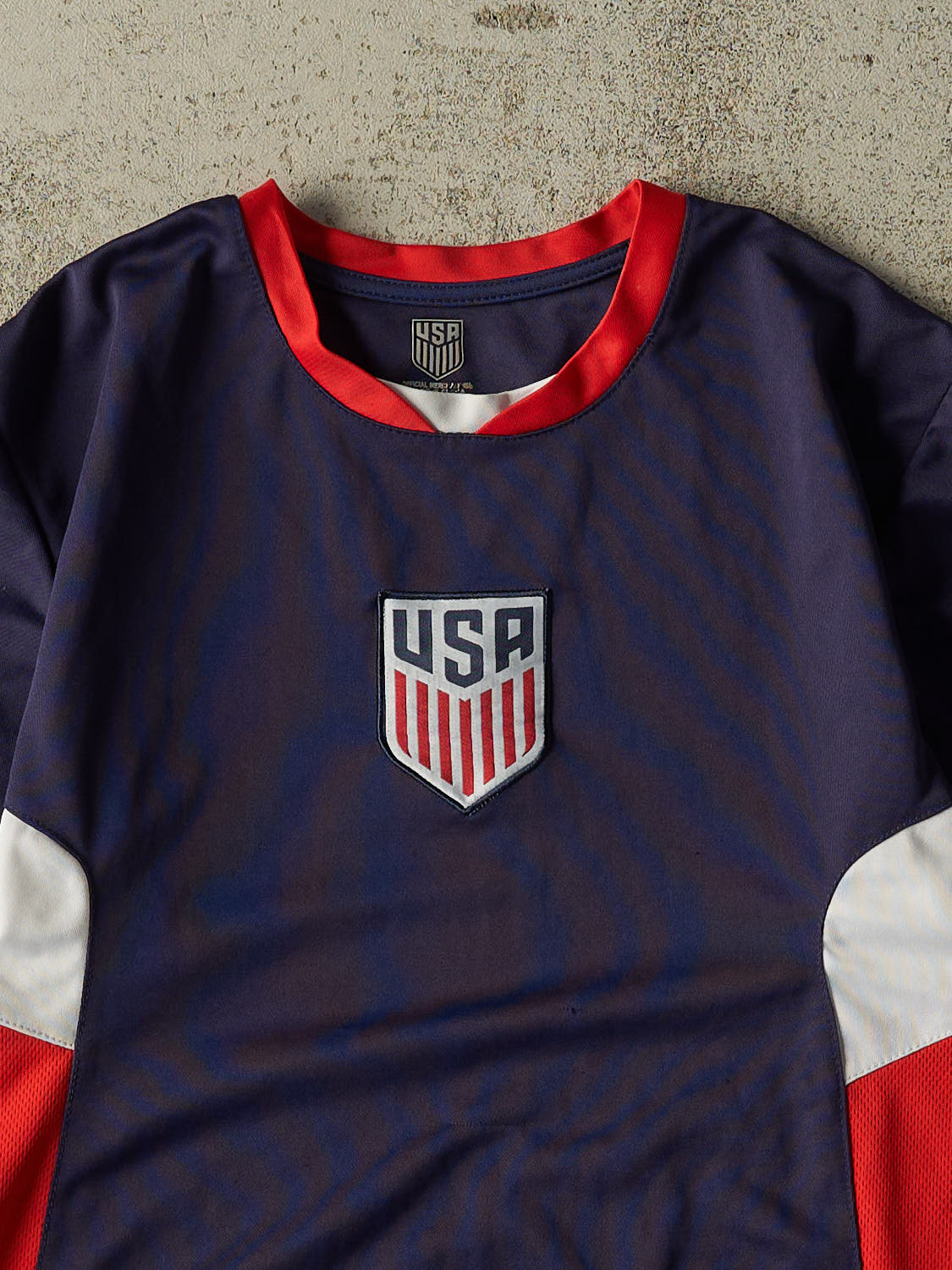 Vintage Y2K Navy Blue Team USA Soccer Jersey (S/M)