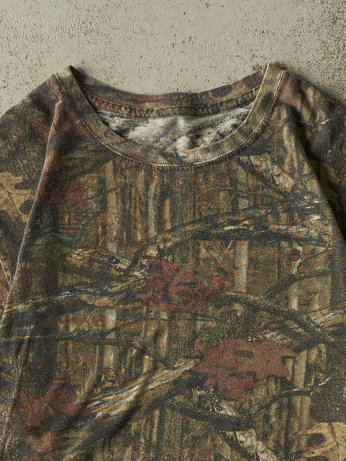 Vintage Y2K Camo Blank Tee (M)