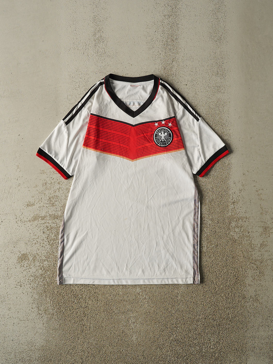 Vintage Y2K White Germany Soccer Jersey (M)