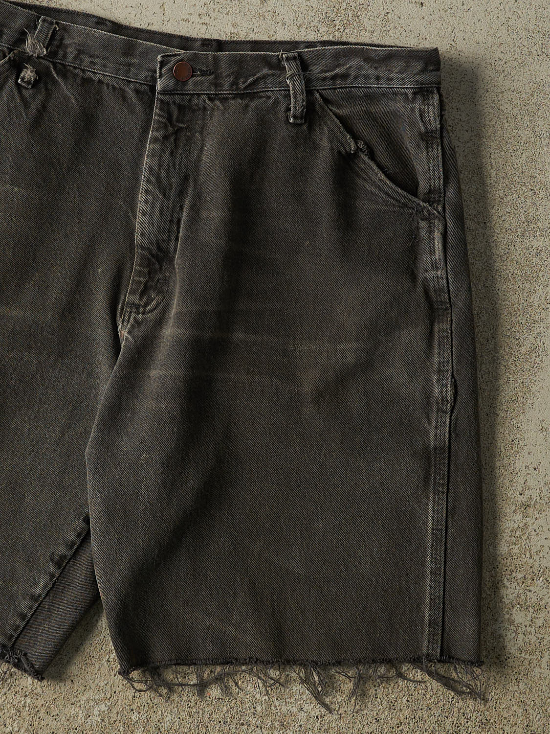 Vintage 90s Faded Black Rustler Carpenter Denim Shorts (35x10.5)
