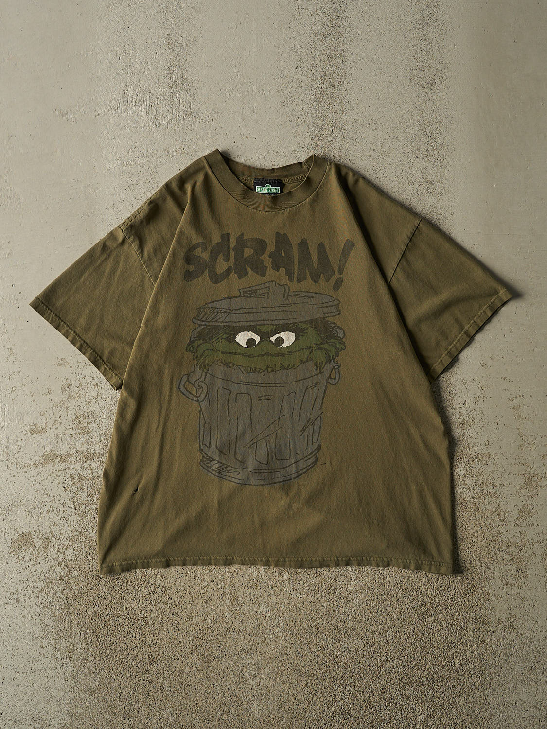 Vintage 10' Green Sesame Street "Scram!" Tee (L)