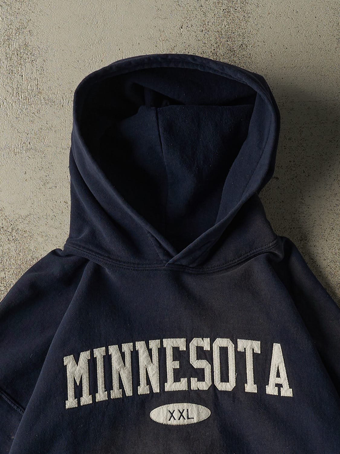 Vintage 90s Sun Faded Navy Minnesota Embroidered Hoodie (L/XL)