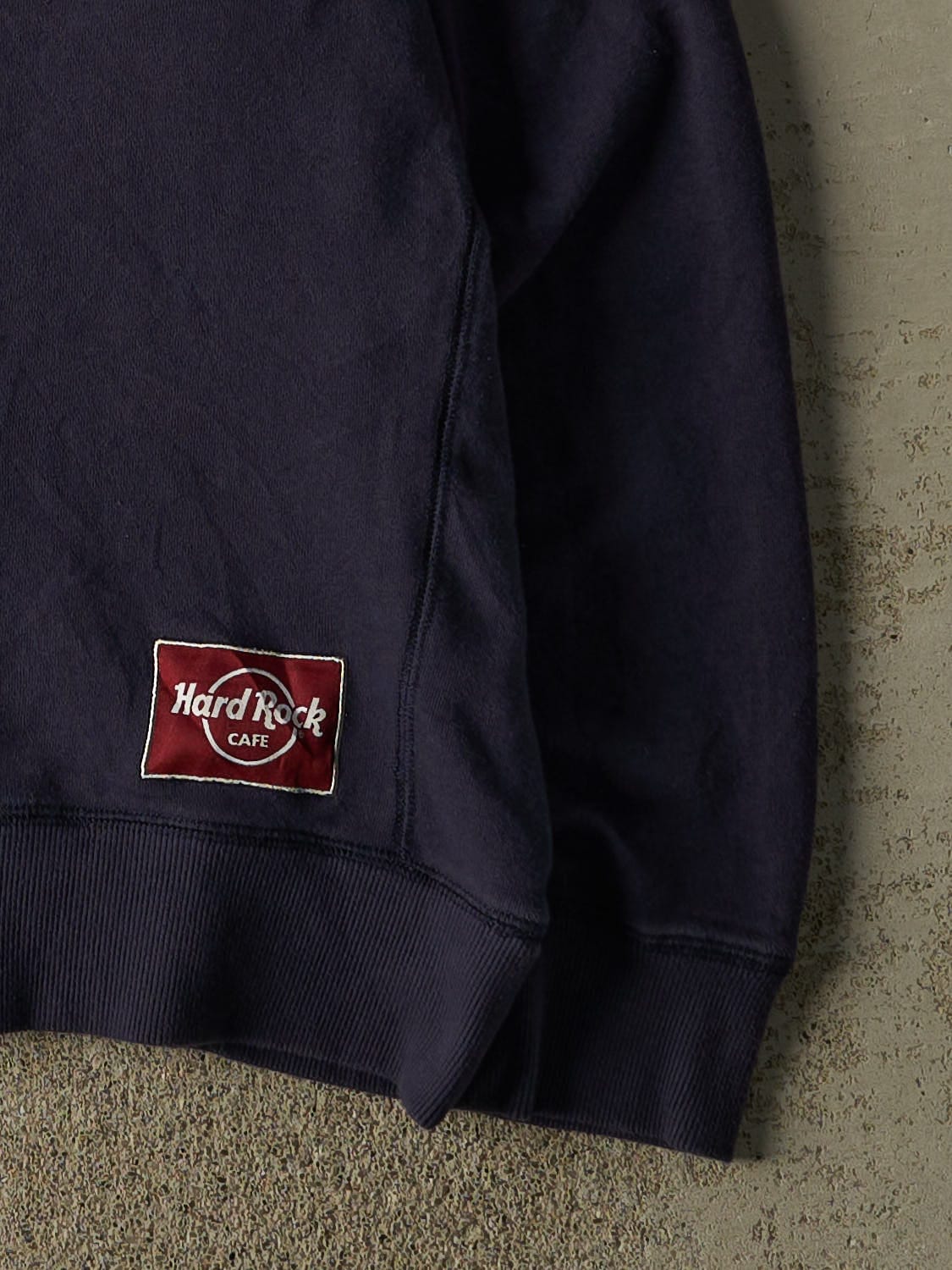 Vintage Y2K Navy Blue Hard Rock Cafe Tampa Embroidered Crewneck (L/XL)