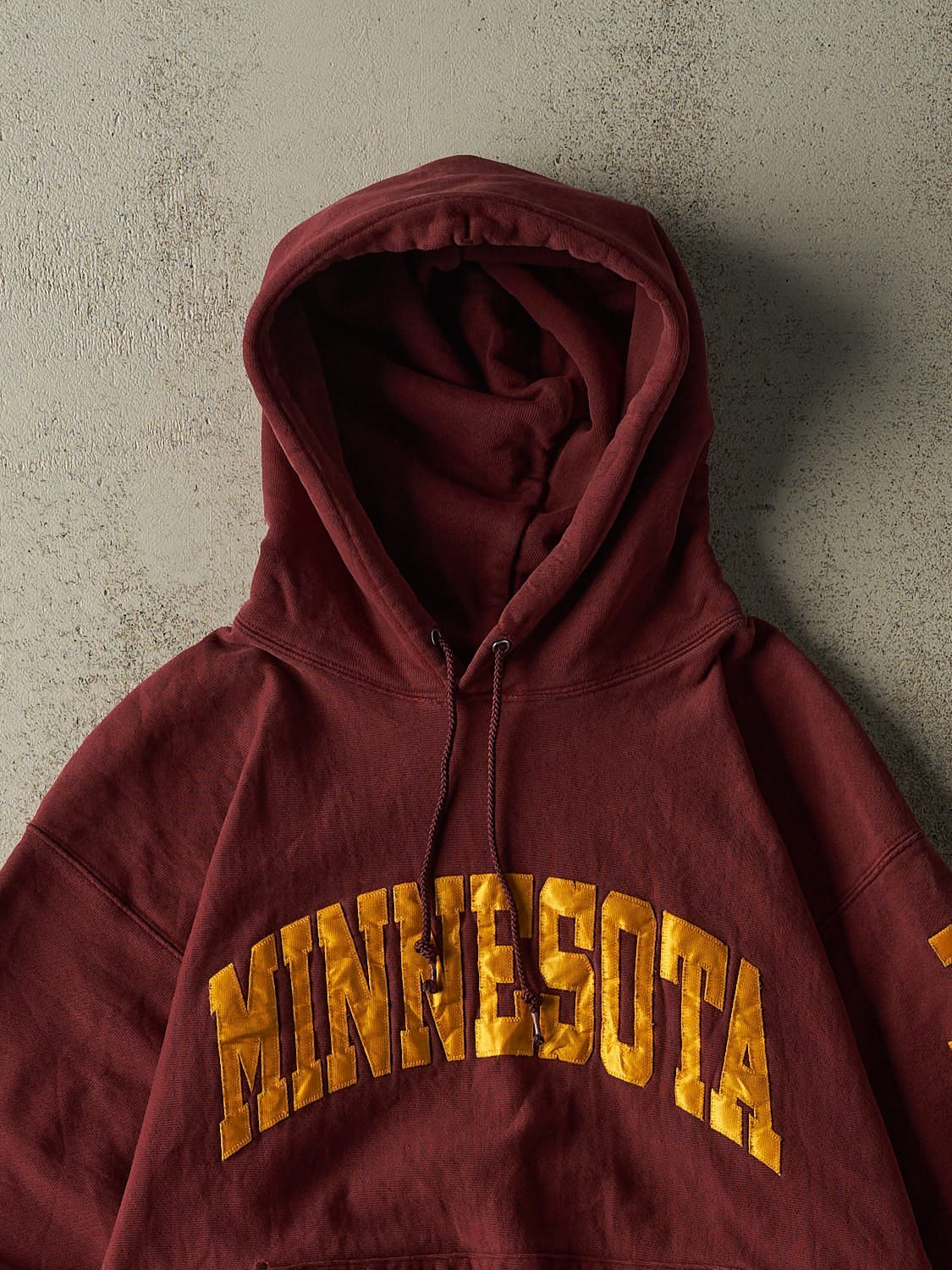 Vintage Y2K Burgundy Champion Reverse Weave Minnesota University Hoodie (M/L)