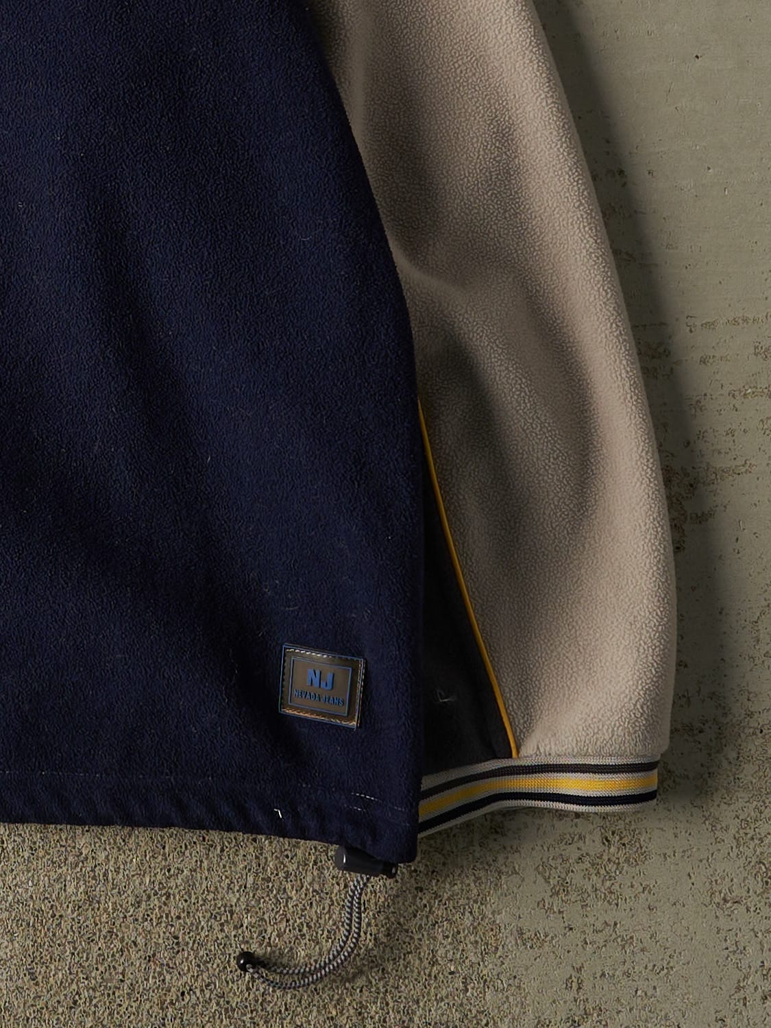 Vintage 90s Beige & Navy Nevada Jeans Quarter Zip Fleece (L/XL)