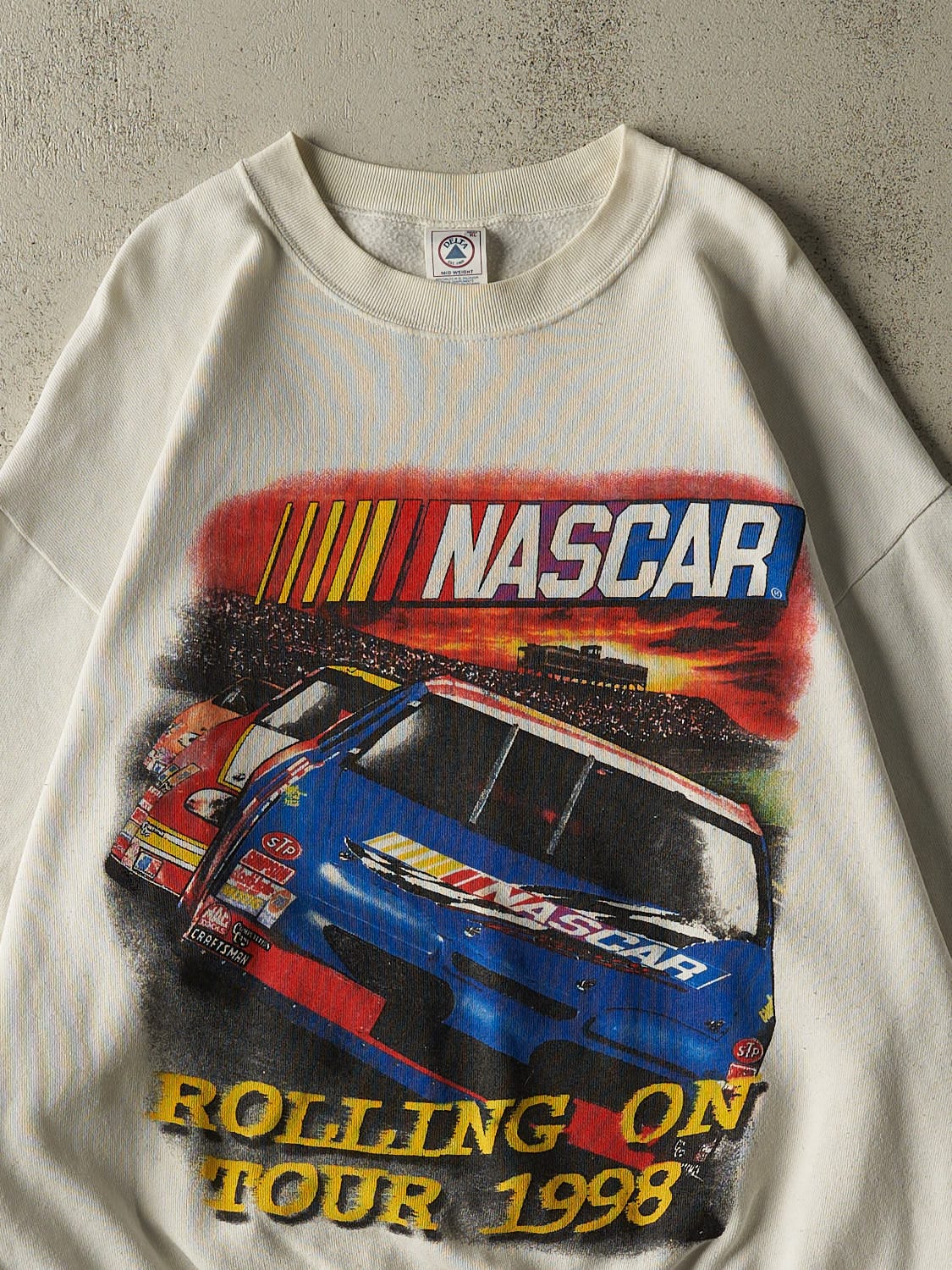 Vintage 98' Beige Nascar Crewneck (XL)