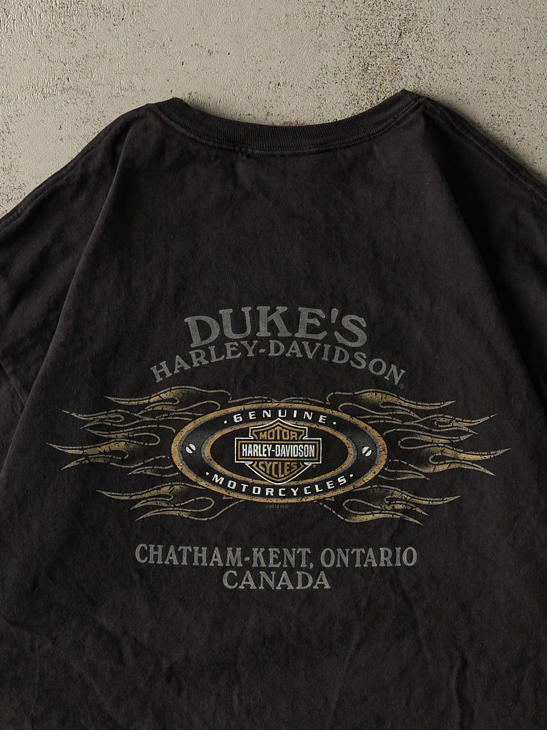 Vintage 11' Faded Black Harley Davidson Chatham-Kent Ontario Tee (XL)