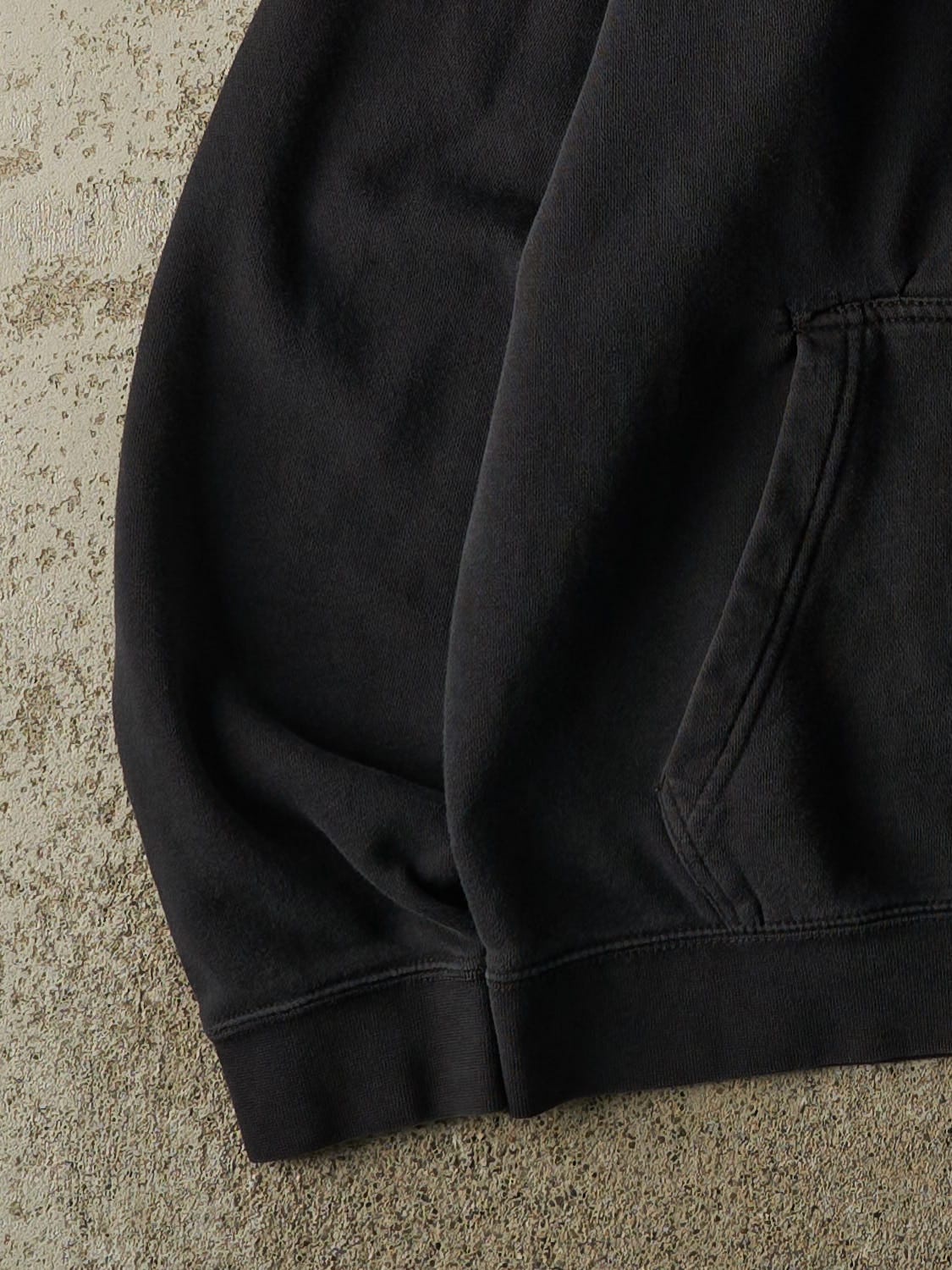 Vintage Y2K Black Nike Hoodie (M)