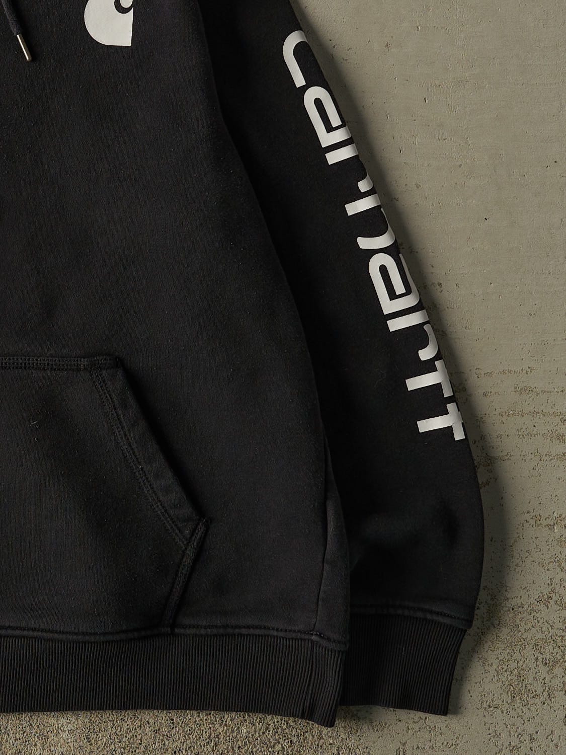 Vintage Y2K Black Carhartt Hoodie (M)