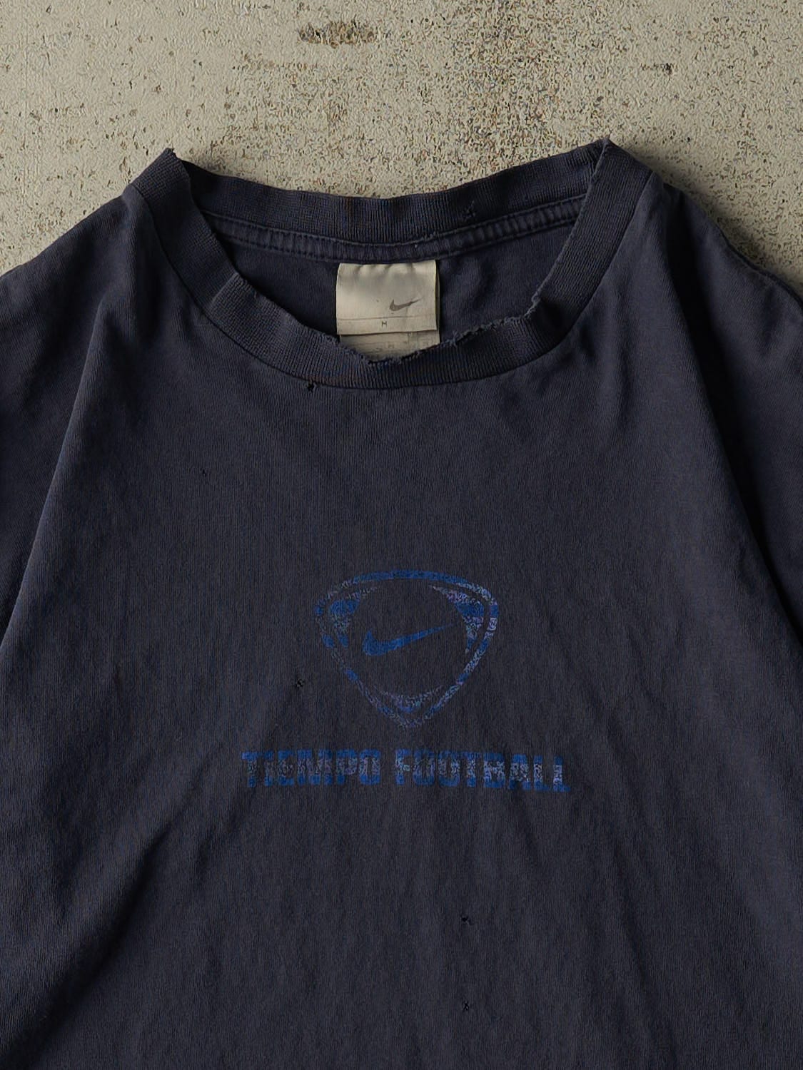 Vintage Y2K Navy Blue Tiempo Football Nike Tee (M)