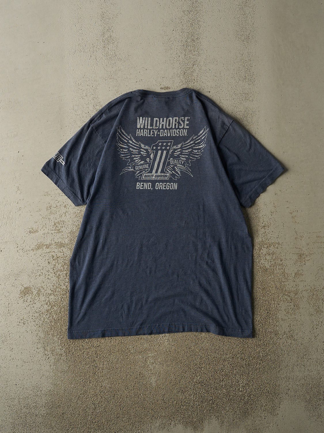 19' Navy Blue Harley Davidson Bend Oregon Tee (L/XL)