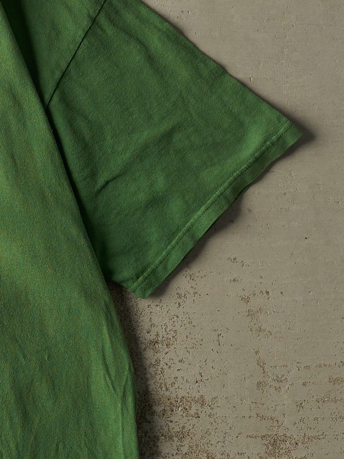 Vintage Y2K Green John Deere Tee (XL)