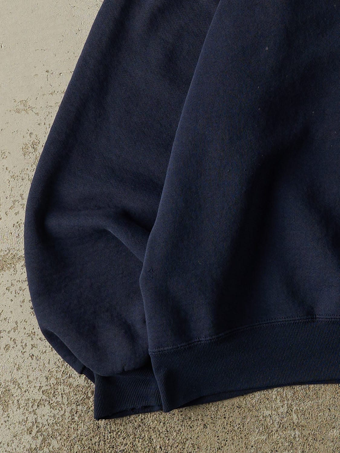 Vintage 90s Navy Blue Russell Athletic Blank Crewneck (M)