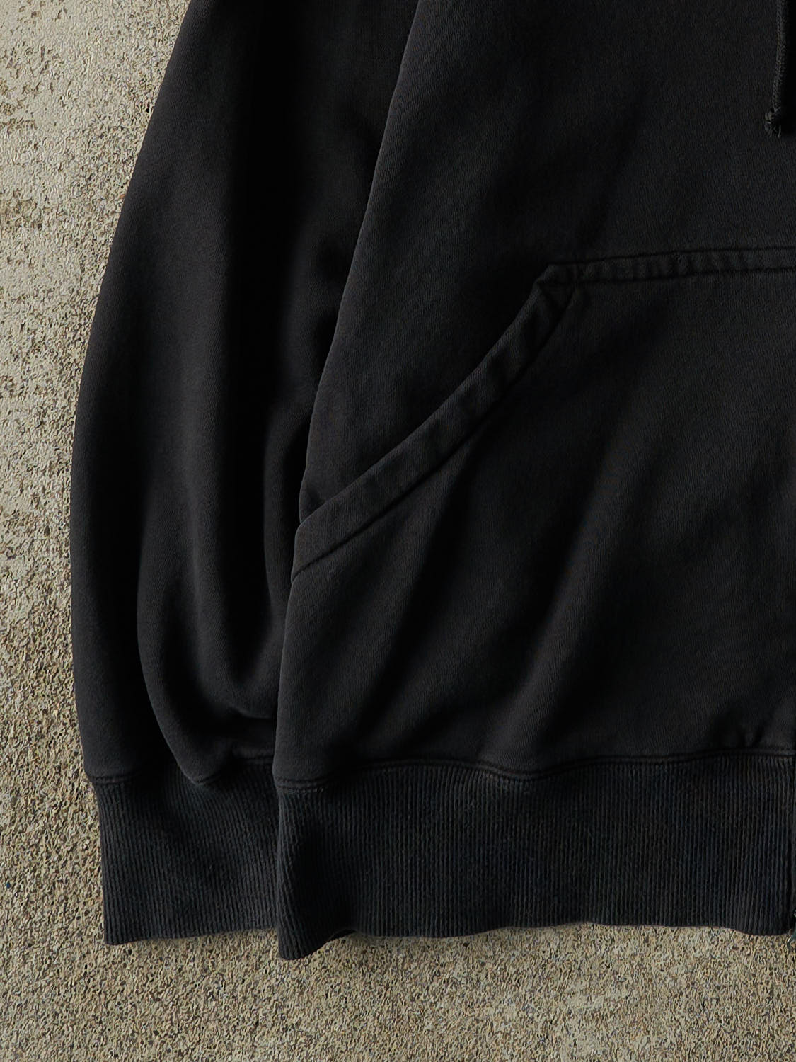 Vintage Y2K Black Nike Embroidered Zip Up Hoodie (L/XL)