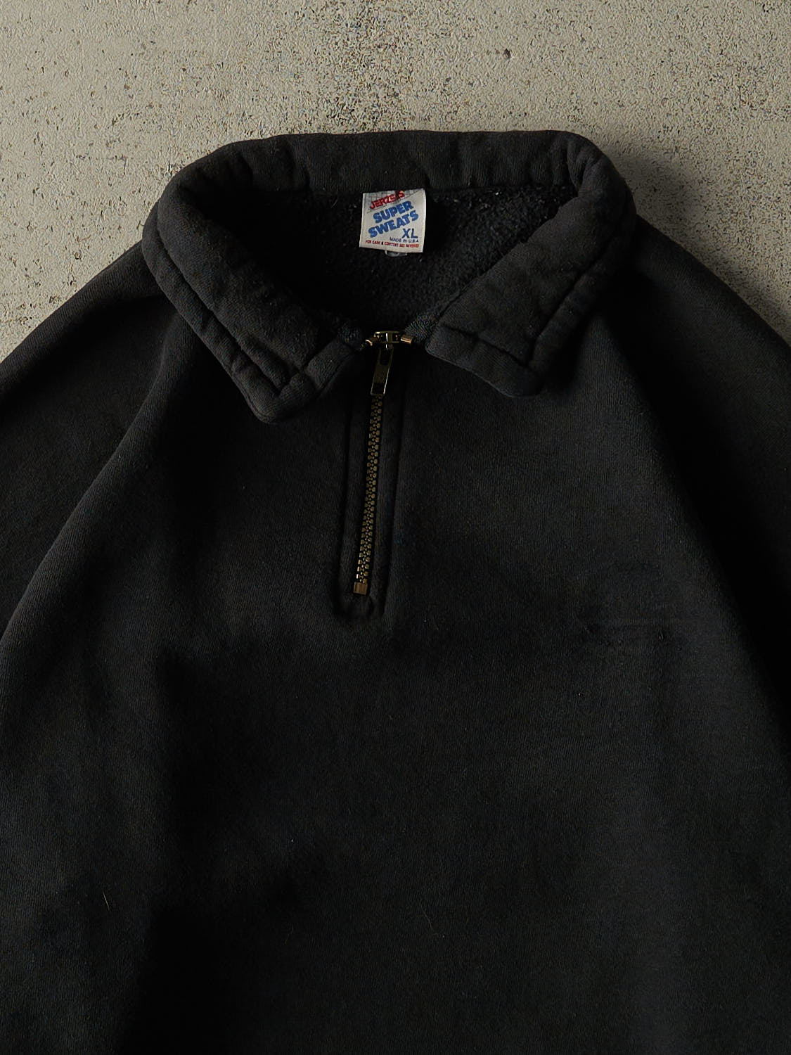 Vintage 90s Faded Black Blank Quarter Zip Sweater (L)