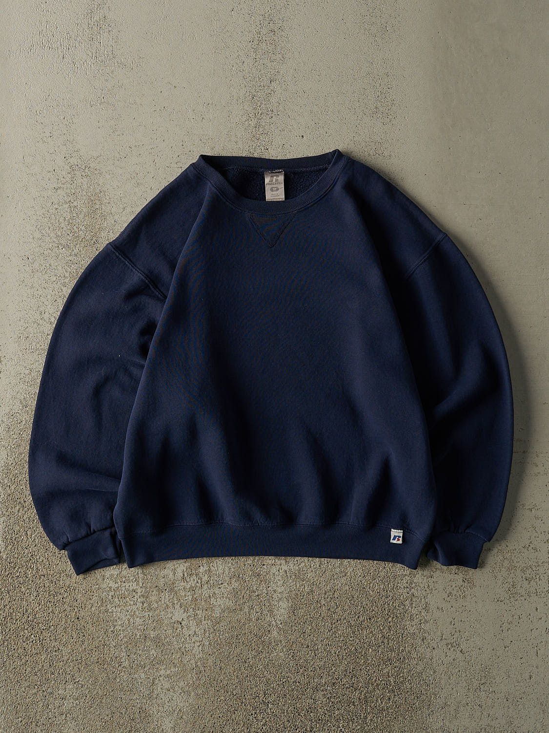 Vintage Y2K Navy Blue Russell Athletic Blank Crewneck (S/M)