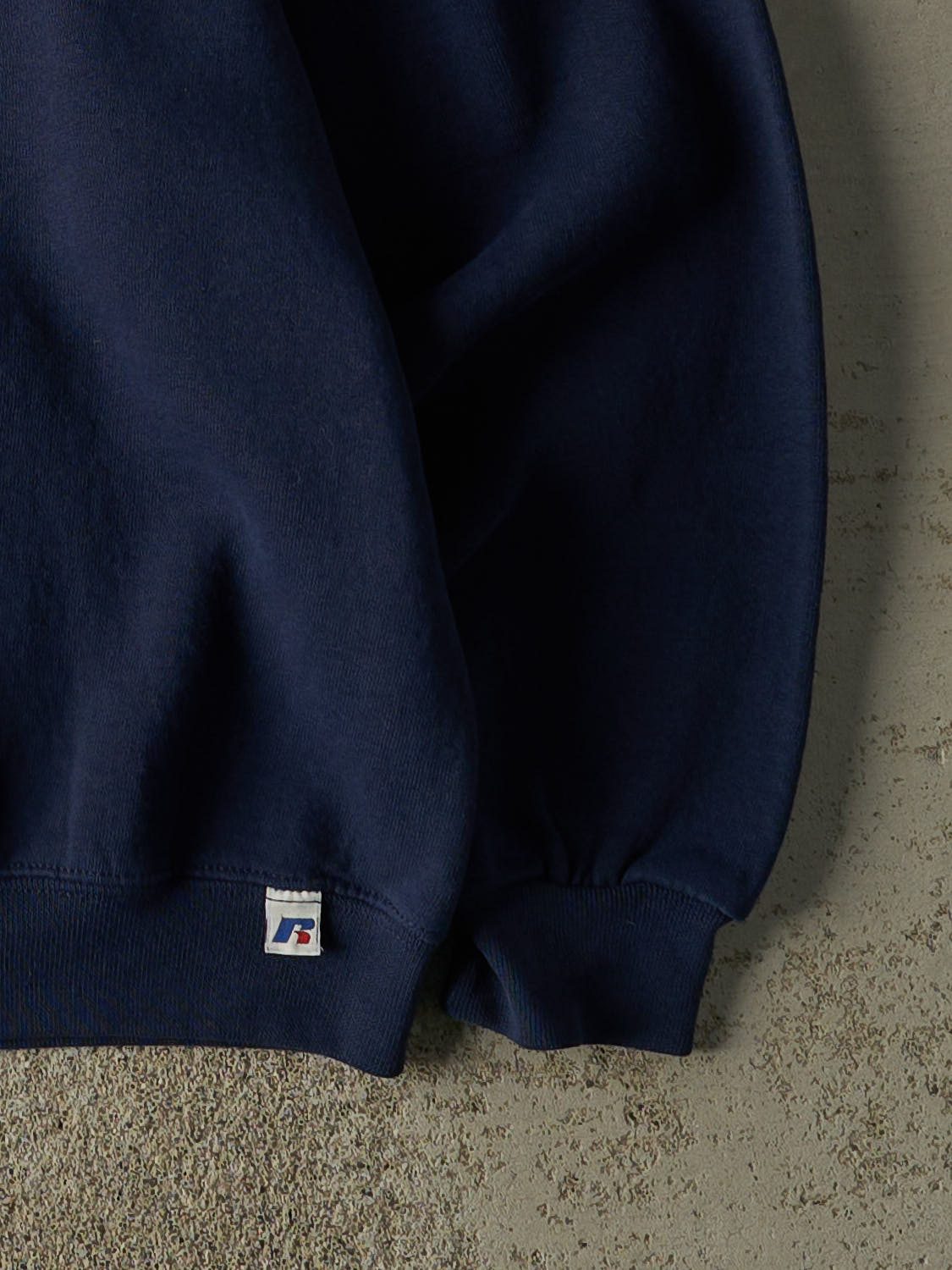 Vintage Y2K Navy Blue Russell Athletic Blank Crewneck (S/M)