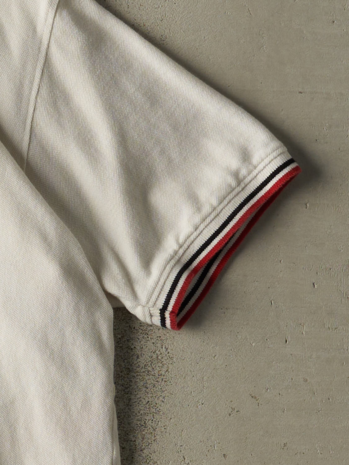 Vintage Y2K White Manchester United Polo Tee (S/M)