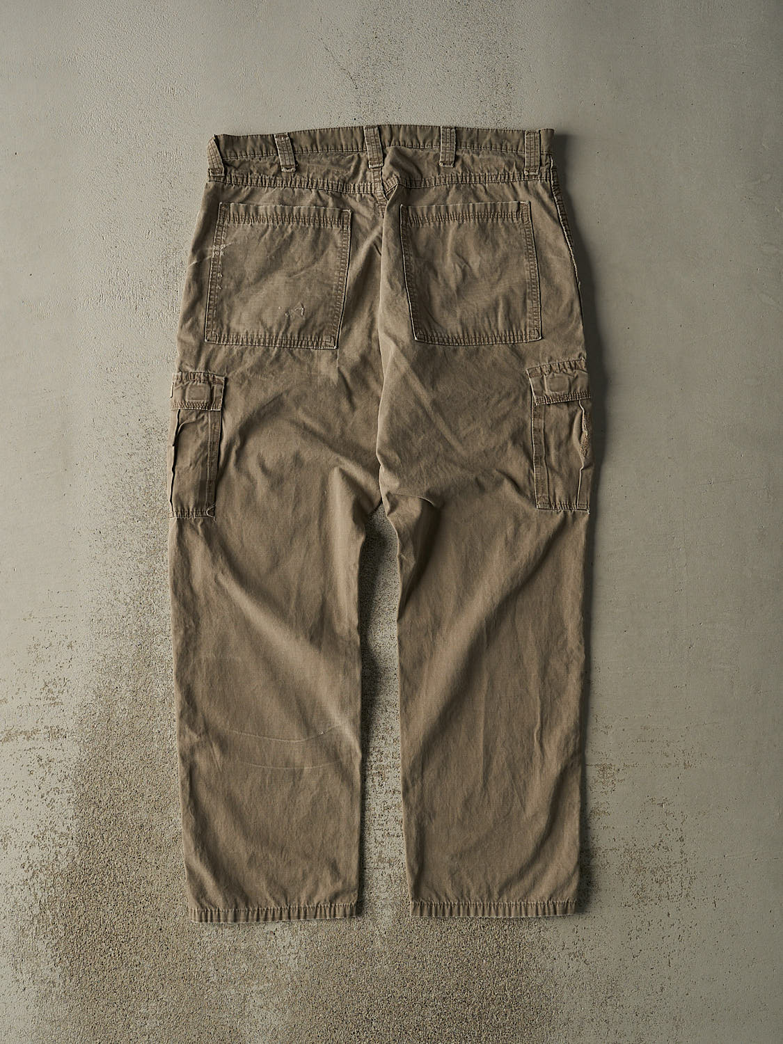 Vintage 90s Beige Wrangler Cargo Pants (36x31.5)