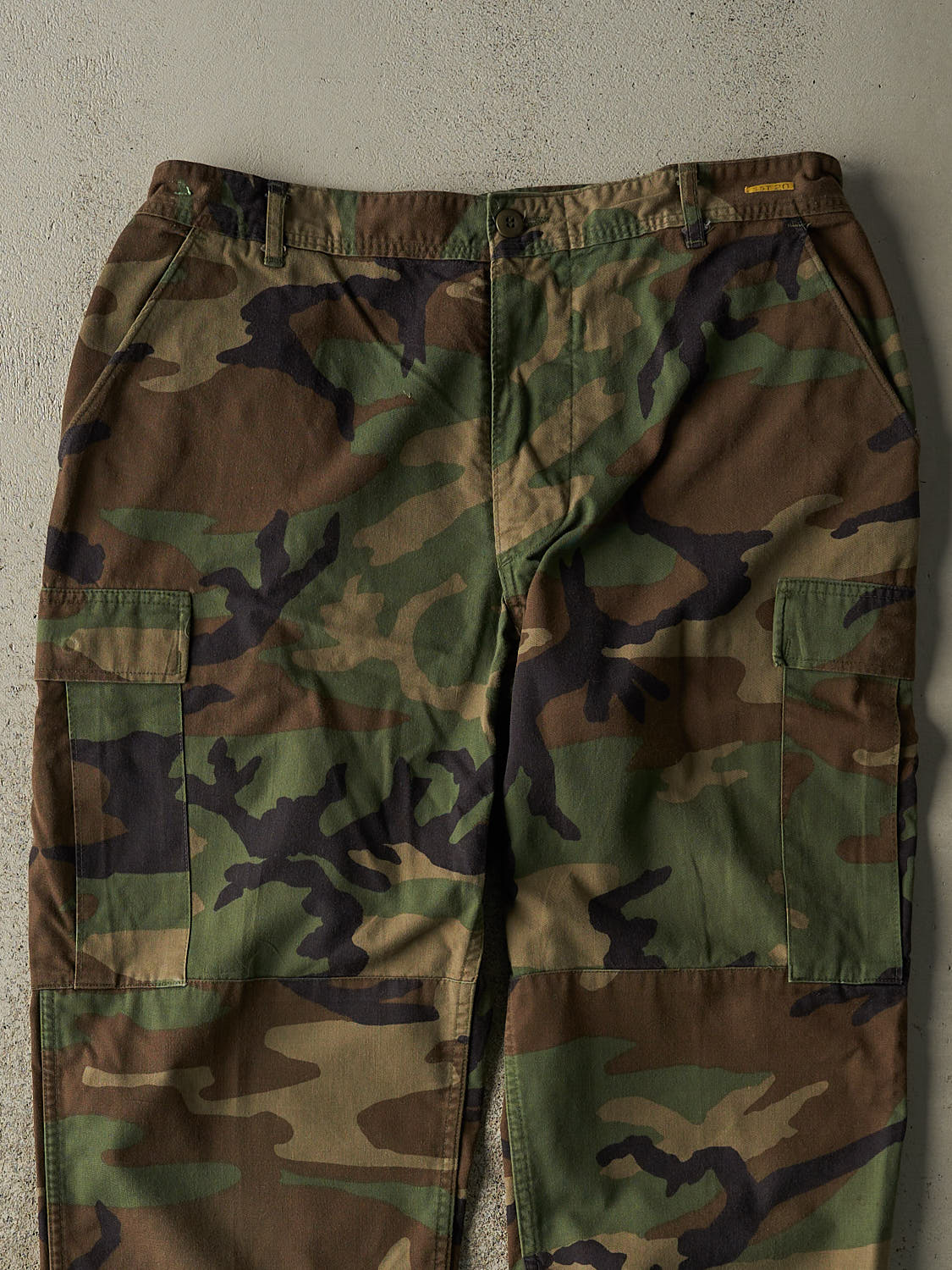 Vintage 90s Woodland Camo Military Cargo Pants (35x31.5)